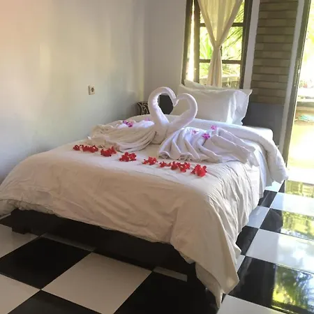 Cassa De Nyoman